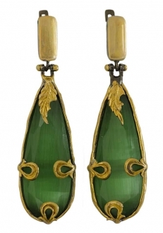 Glamorous Green Sapphire Earrings with Gold Leaf