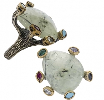 Quartz in Multi-Stone Setting Ring