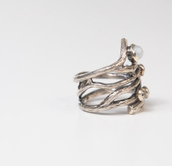 Twisted Silver Ring Adorned with Freshwater Pearl Bead and Swarovski Crystals