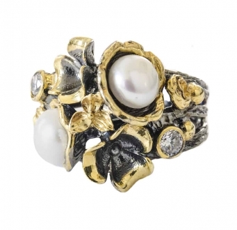 Freshwater Pearl and Swarovski Crystal Flower Ring