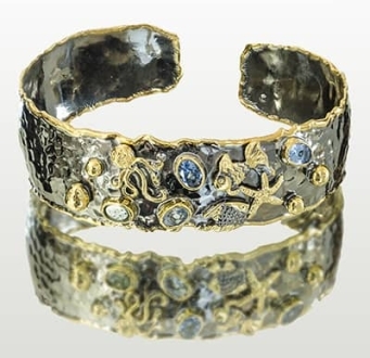 Beach Motif Cuff with Aquamarine Stones